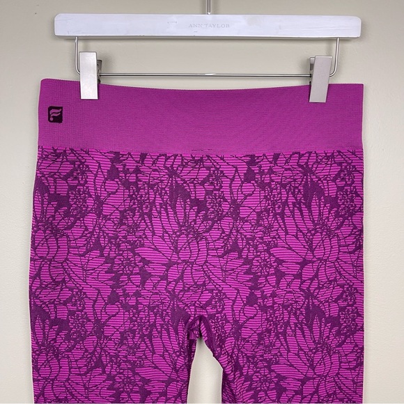 Fabletics Sebastian Floral Seamless Tight - Picture 6 of 8